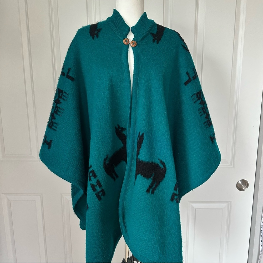 VTG Peguche Ecuadorian 100% Wool Poncho Cape Sweater Inca Lama Handmade Teal HTF